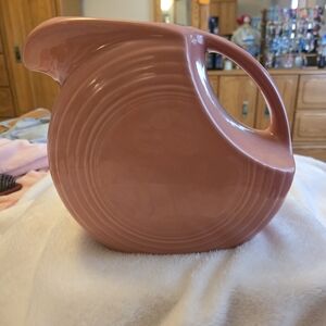 NWT Vintage Fiestaware Rose Pink 64oz Large Water Pitcher